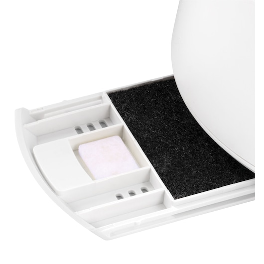 BLACKDECKER AIR2000N air purifier filter compartment with black and white filters, close-up on white background.