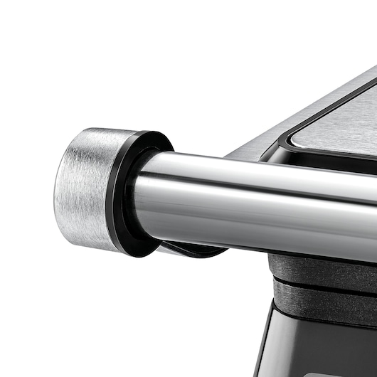 BD Toaster Feature beauty white background