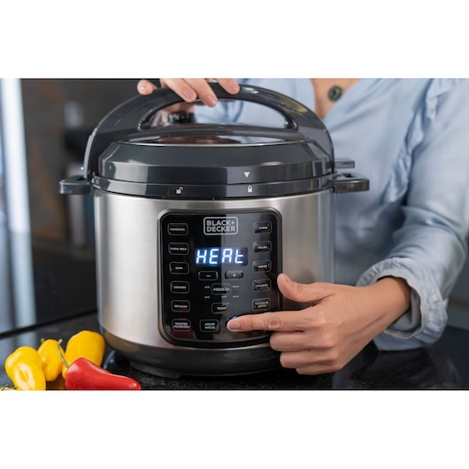 BLACK+DECKER electric pan application 